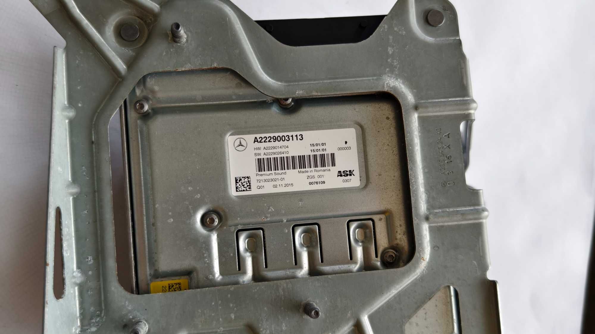 Аудио усилвател BURMESTER за Mercedes W205