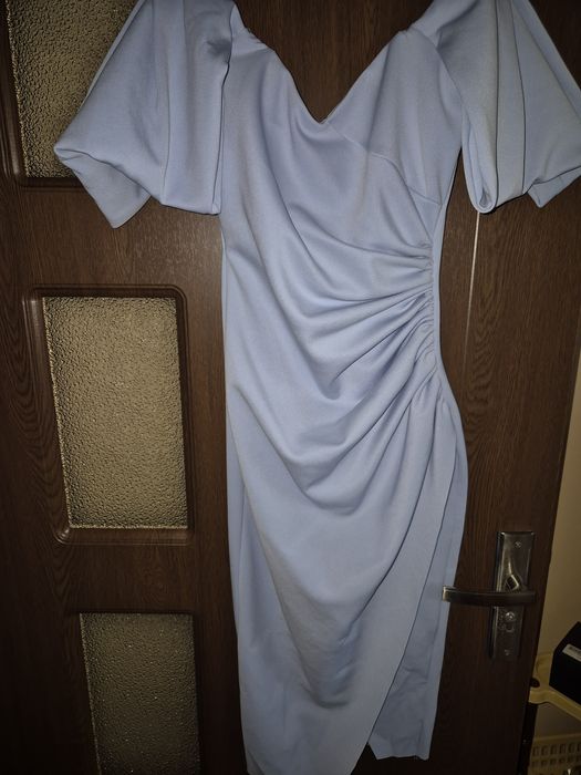 Vând rochie Asos