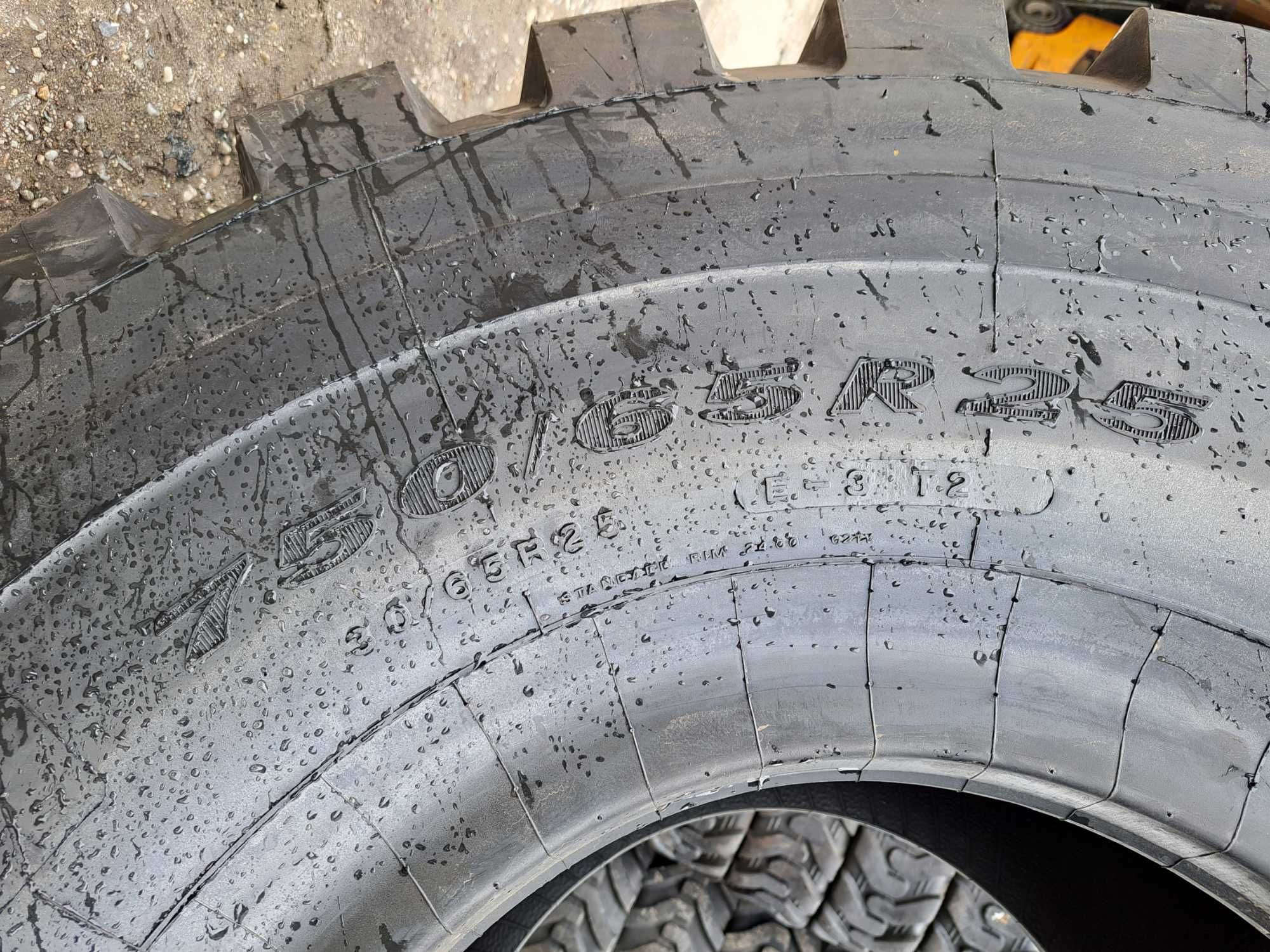 Anvelope radiale VOLA 750/65R25 TRIANGLE cauciucuri noi 30/65R25