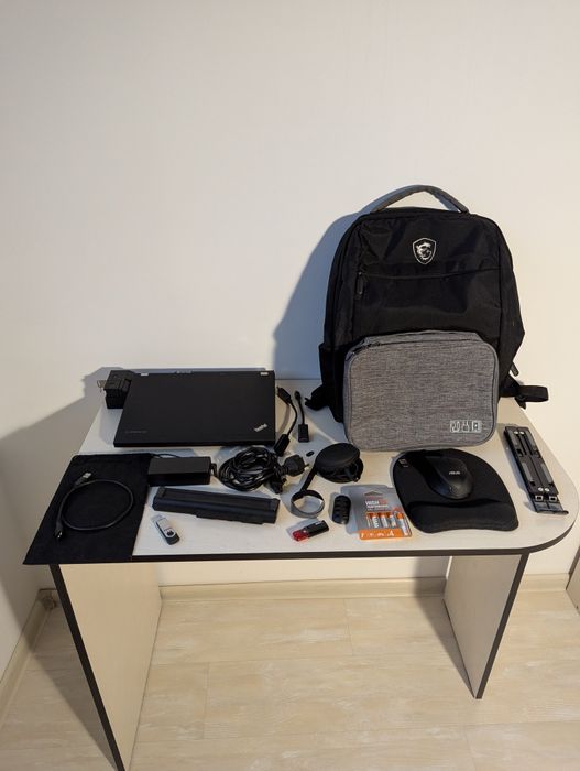 Laptop Lenovo X230 Libreboot; Intel i5 3320M 6GB RAM; & Două Baterii +