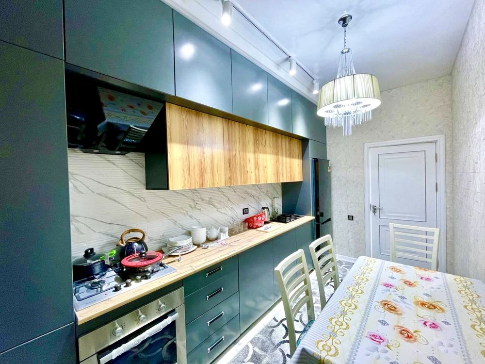 Гагарина.Сдаётся 3х комнатная Люкс в Новостройке.Halol Market