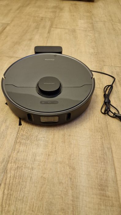 Aspirator robot  Xiaomi , in stare foarte bună.