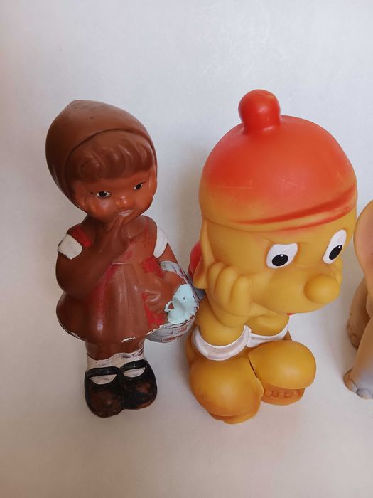 Lot jucarii vechi Aradeeanca cu defecte