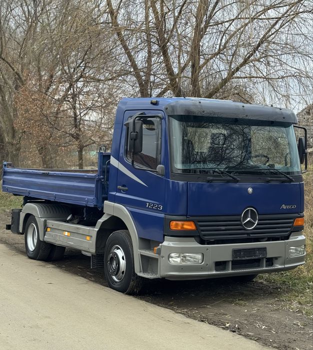 Mercedes Atego 1223 basculabil