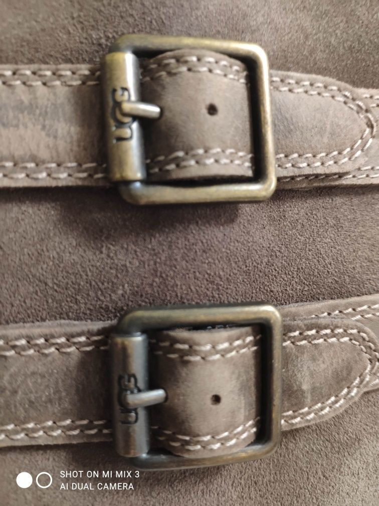 Дамски ботуши UGG