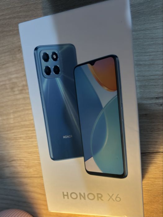 Vand Telefon Honor X6