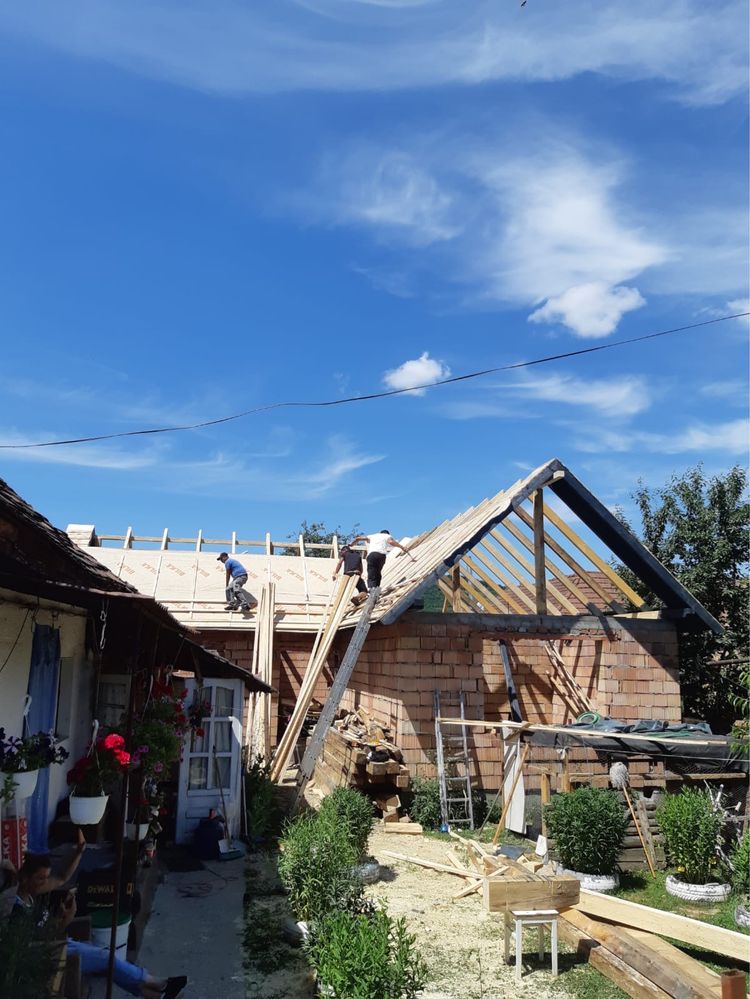 Executăm lucrări in domeniul constructilor Acoperisuri la super oferte