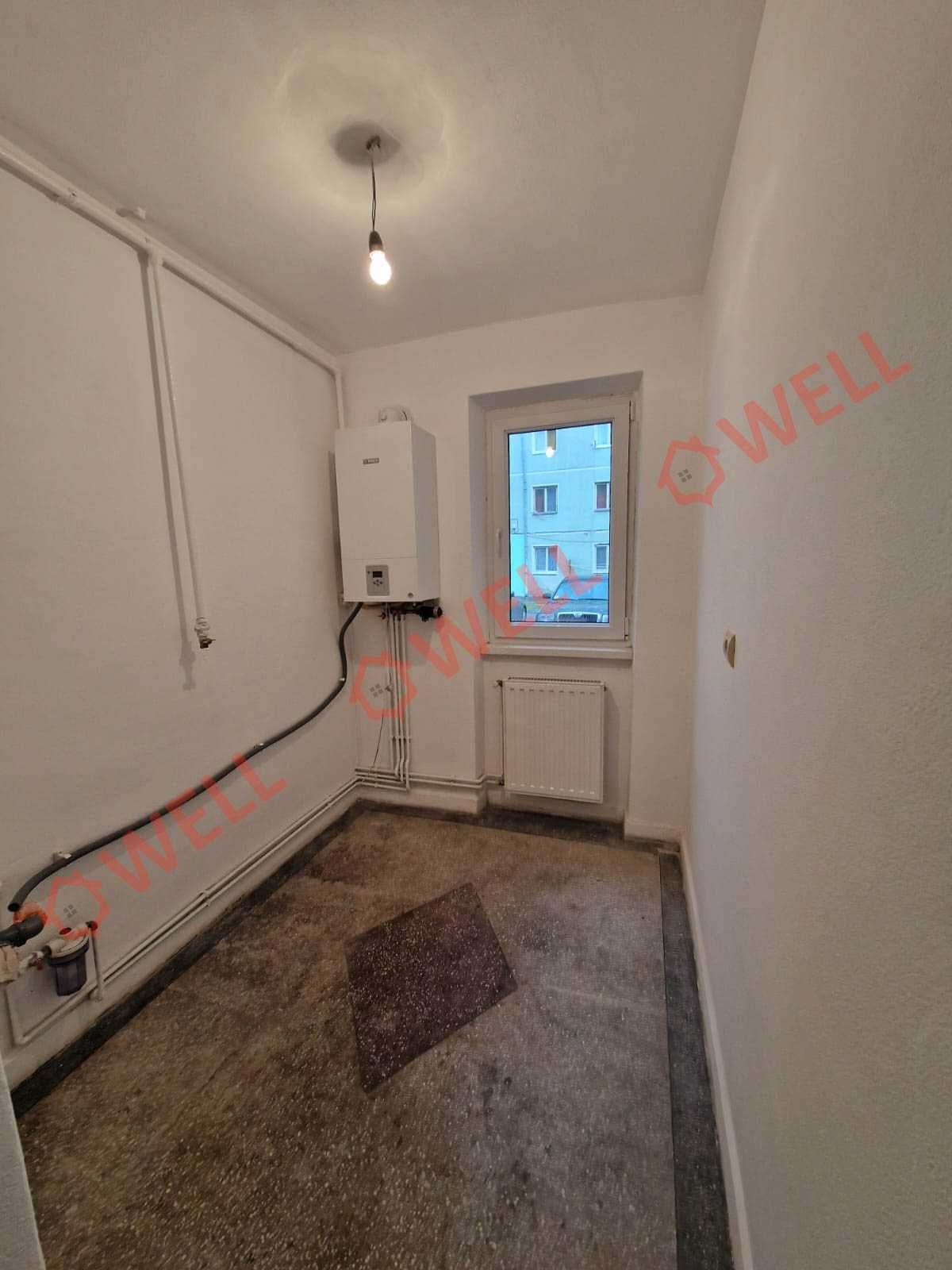 De vânzare apartament cu 2 camere, pe strada Constuctorului!