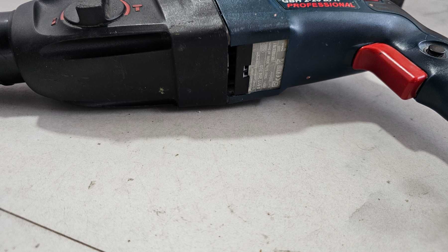 Перфоратор BOSCH GBH 2-26 DFR