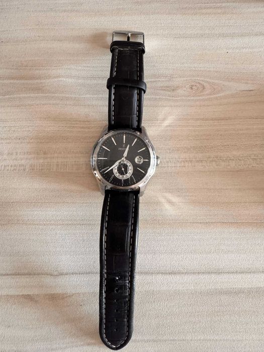 Часовник Festina