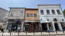 Casa S + P + E, 329 mp, cu spatiu comercial, teren 339 mp, zona Unirii
