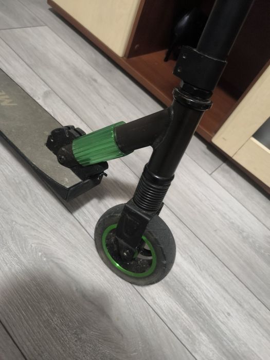 Trotineta electrica defecta pt piese