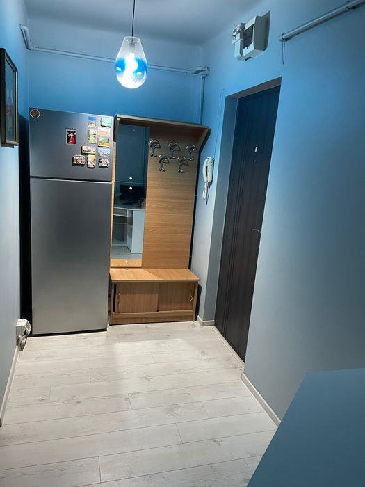 Vand apartament 2 camere , etaj 1 , Craiovita Noua