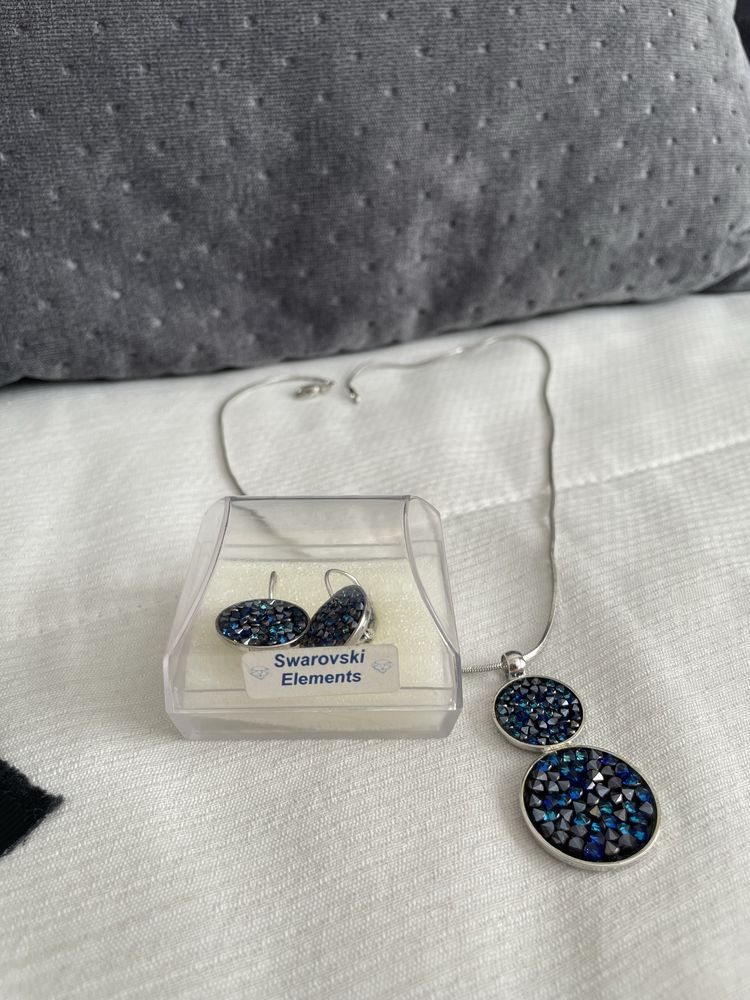Колие и обеци Swarovski