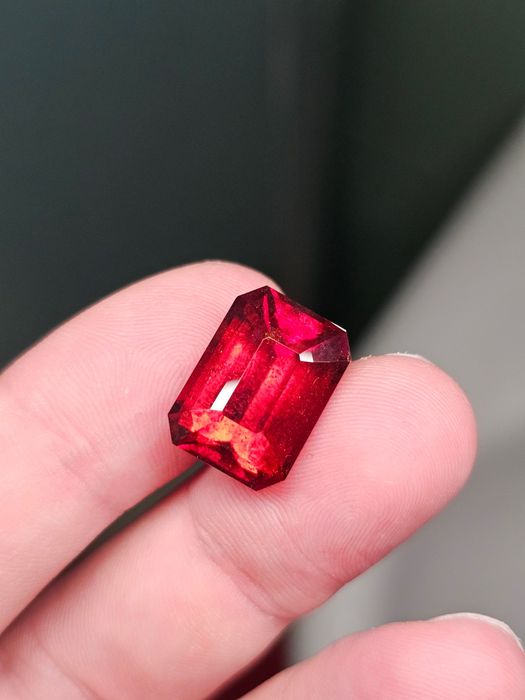 Гессонит гранат 16.85 ct — крупный оранжевый октагон, Шри-Ланка