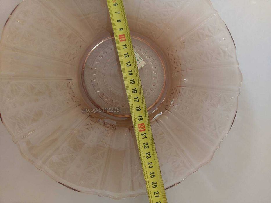 Стъклена чиния, Стъкларен завод В Каларов