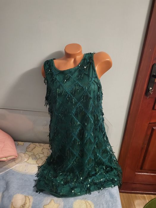 Vând Rochiță Dama