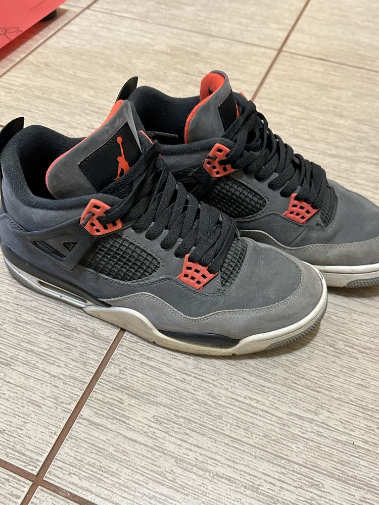 Jordan 4 infrared