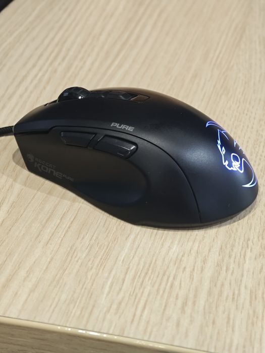 Мышка Roccat Kone pure