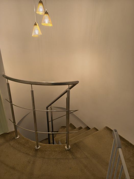 Inchiriez Apartament duplex 3 camere zona Gara
