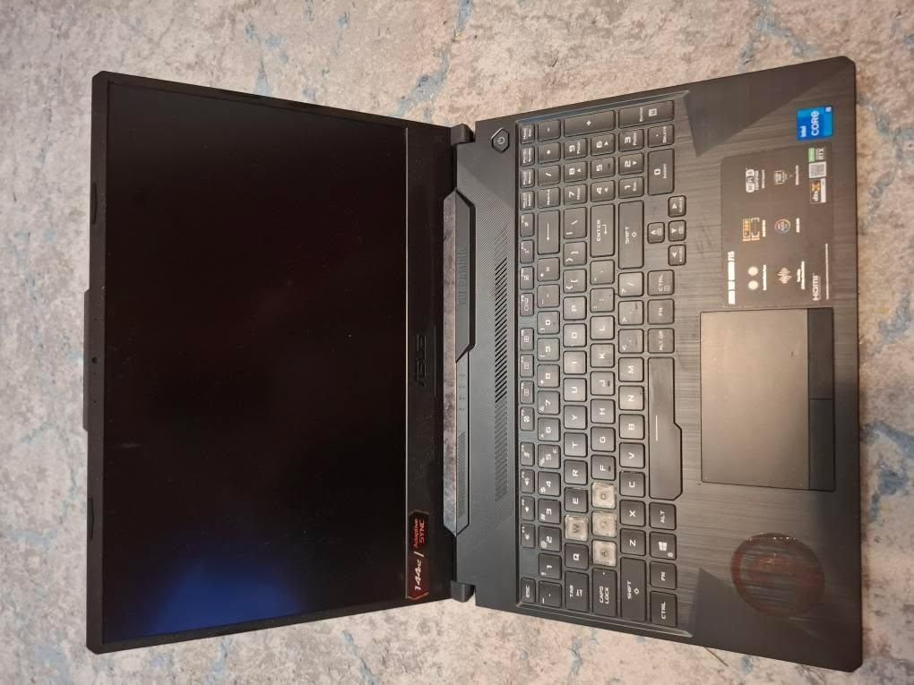 Vând Laptop Asus Tuf F15