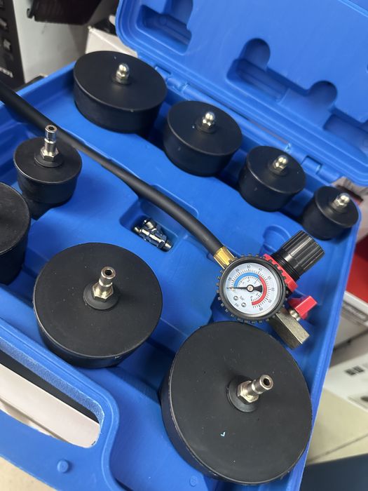 Kit de testare a sistemului de racire auto