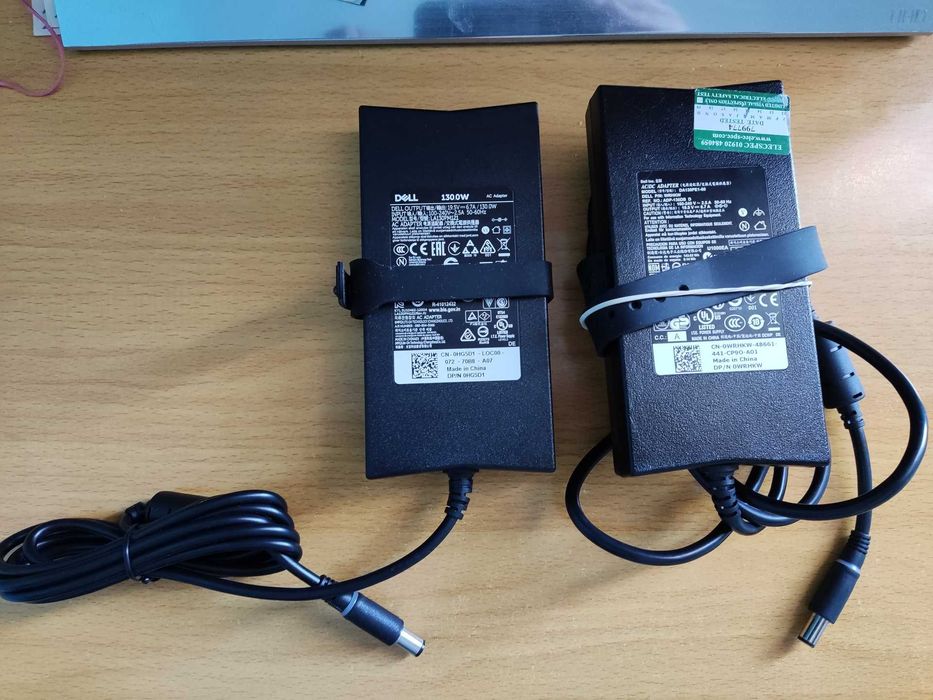 Alimentator/Incarcator laptop Dell mufa rotunda 65W/130W