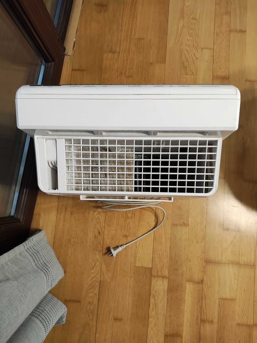 Purificator ionizator de aer Tosot GCF330CKNA, ca si noua, perfect,