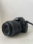 Nikon D3100 + obiectiv 18-55 + trepied
