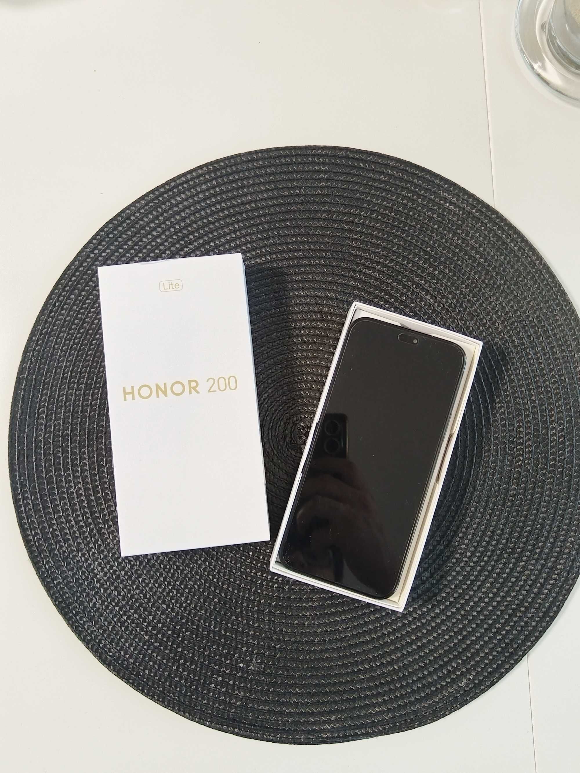 Honor 200 lite / 8GB RAM / 256GB / 108+5+2 MP