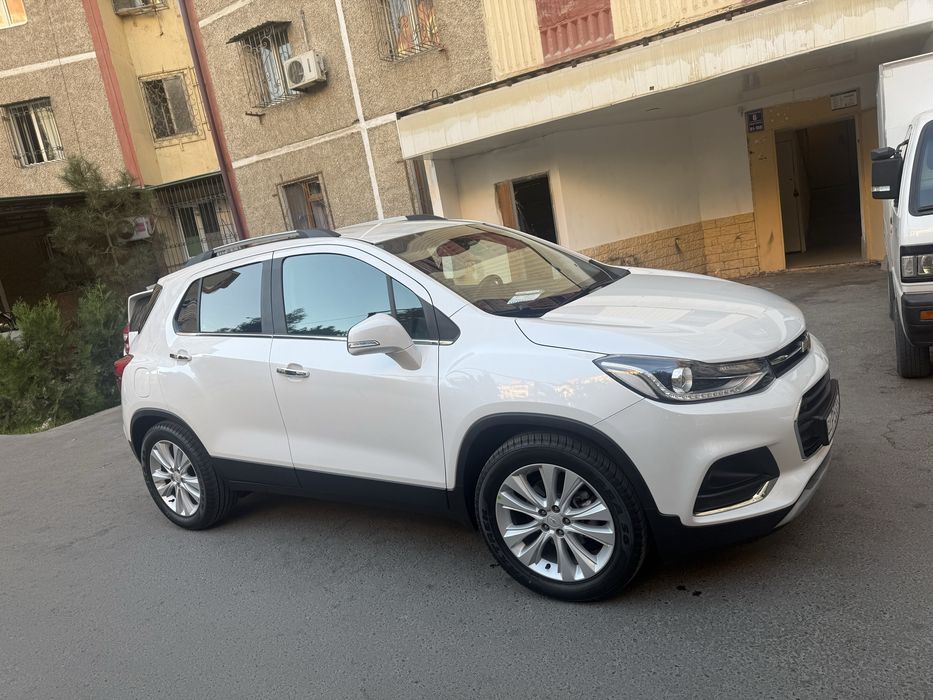 tracker 1 premier