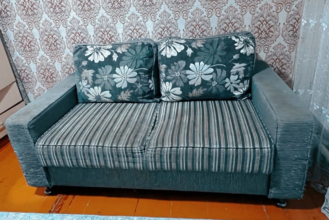 Продам Б/У диван