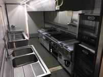 Food Truck Camion Bucătărie Mobilă marca Volvo