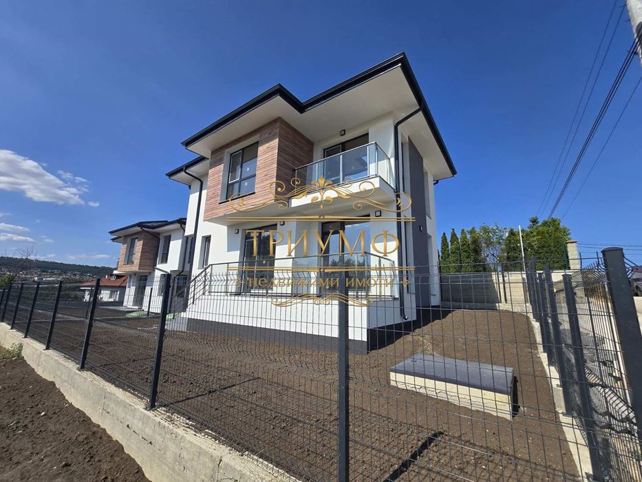 Продава се Къща в Варна, м-т Траката - 140 кв.м за 2065 €/кв.м - Снимка #1