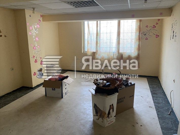 Продава се Магазин в Бургас, Възраждане - 93 кв.м за 775 €/кв.м - Снимка #2