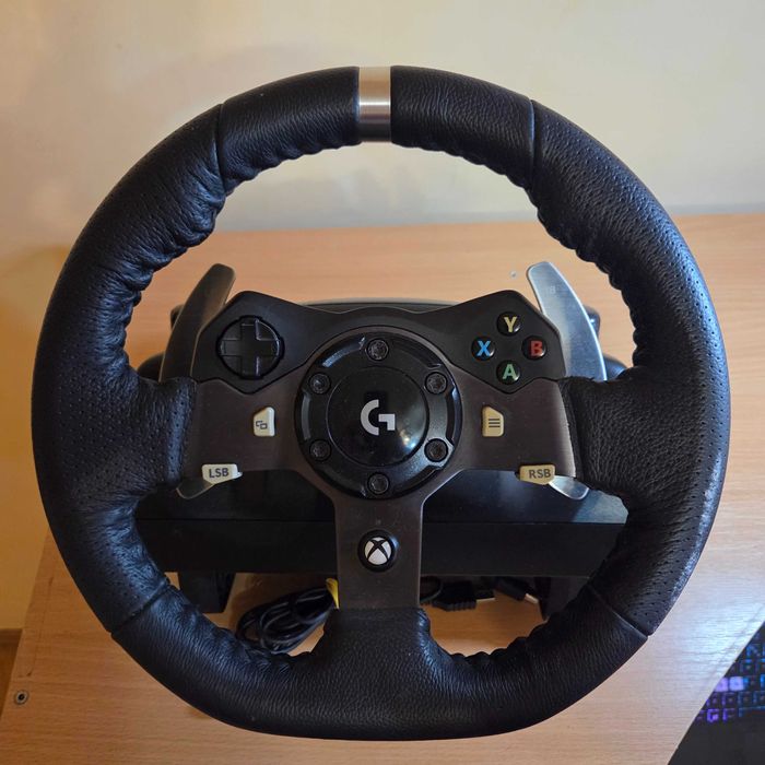 Volan LOGITECH Driving Force G920 + Schimbator Logitech Driving Force