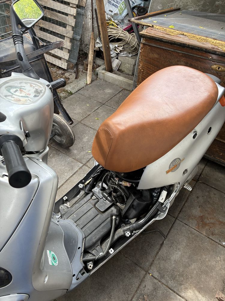 Мотопед APRILIA Gulliver 50