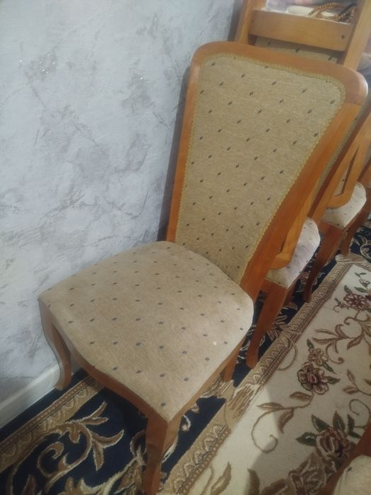Стулья мягкие б/у