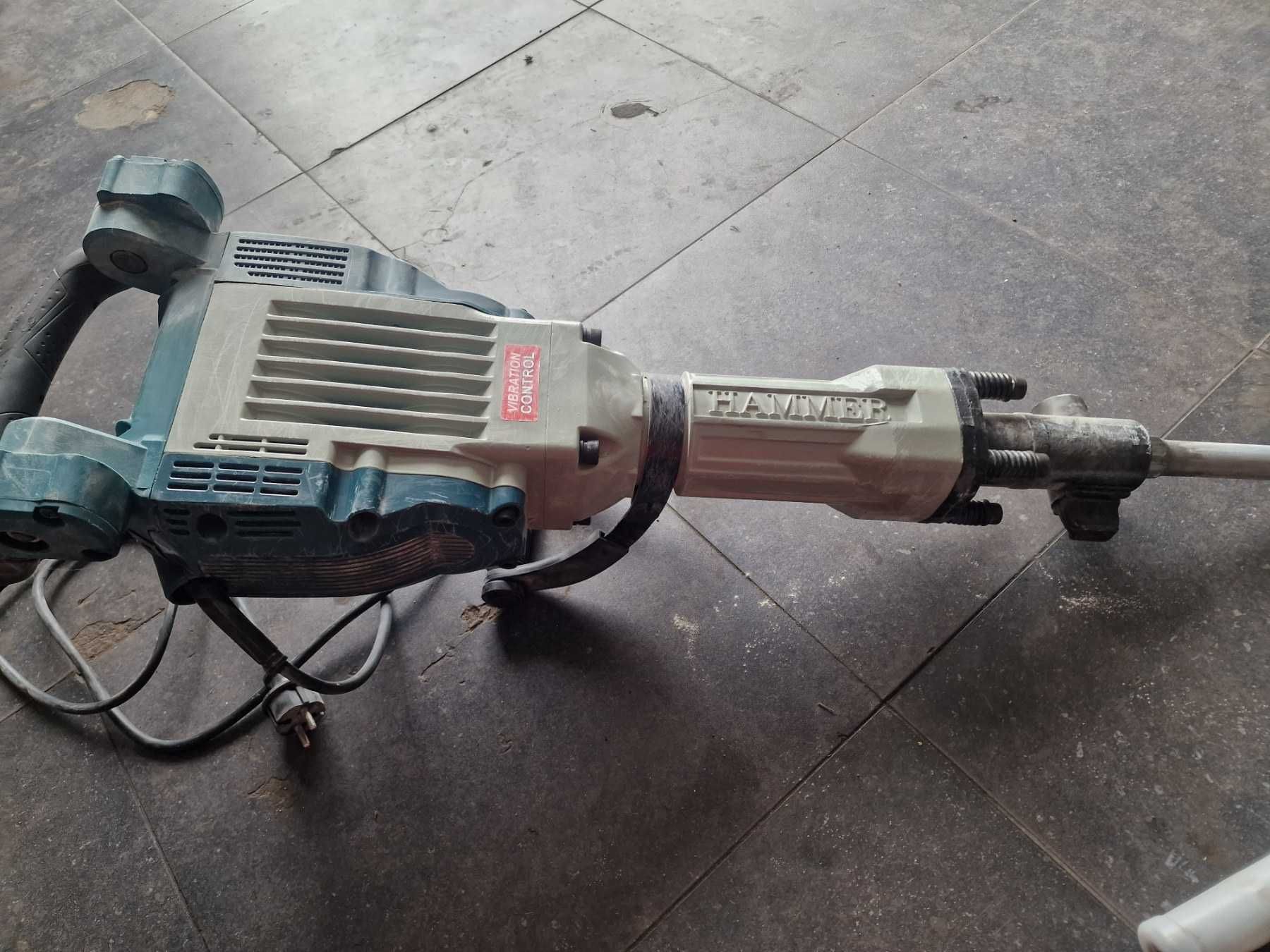 Електрически къртач Bosch GSH 16-30 PROFESSIONAL
