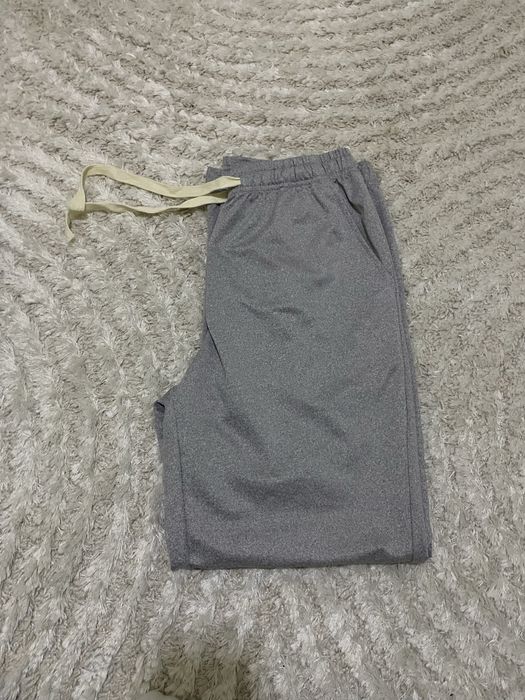 Pantaloni lungi de casa