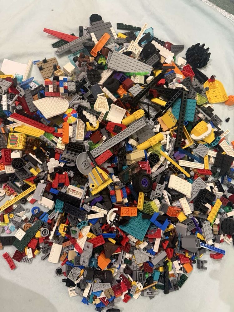 Различни части от Лего/Lego