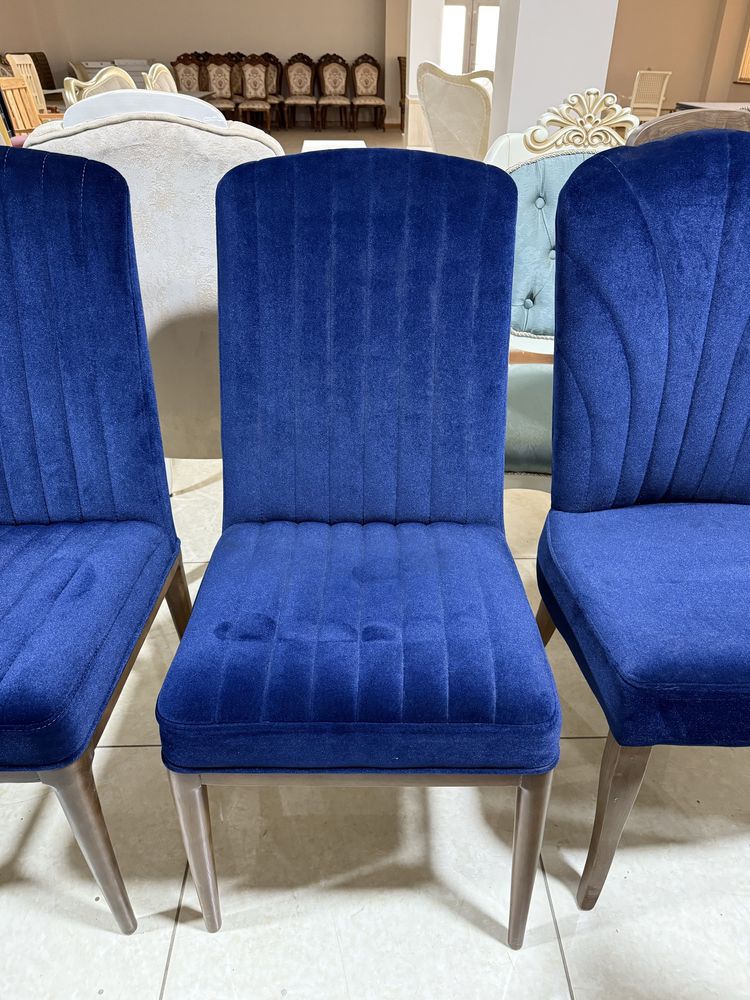 mebellar, Stullar 50 $dan