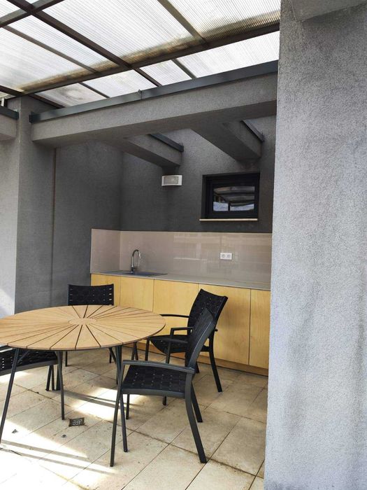 Дава се под наем Тристаен апартамент в София, Кръстова вада - 200 кв.м за 1530 € - Снимка #16