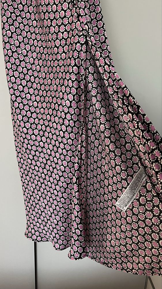 Сатенена рокля Zara XS