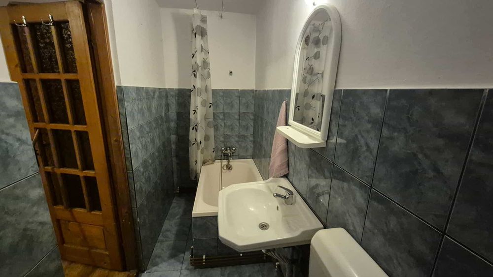 Apartament tip studio cu dormitor separat | cu centrală proprie
