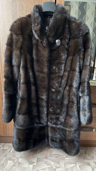 Продам норковую шубу