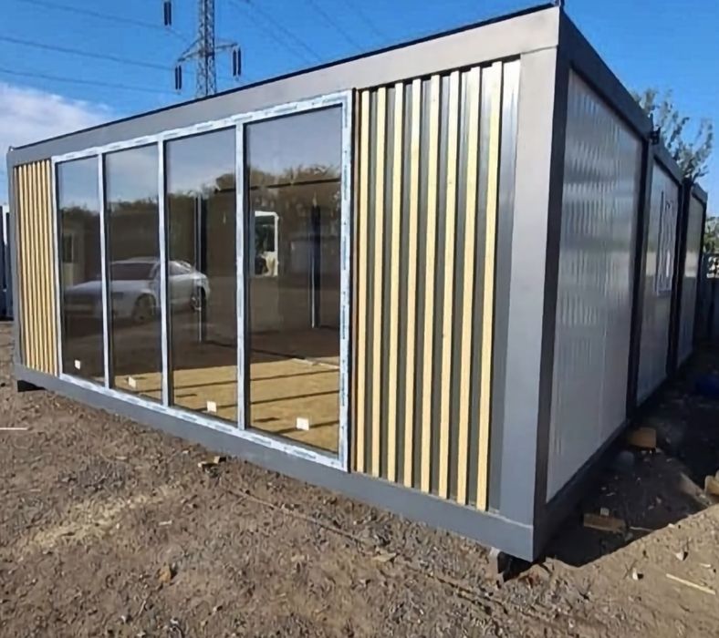 Vând container modular 6×2.40×2.50m