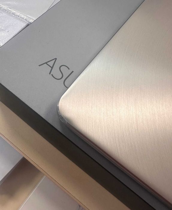 Asus ZenBook Flip