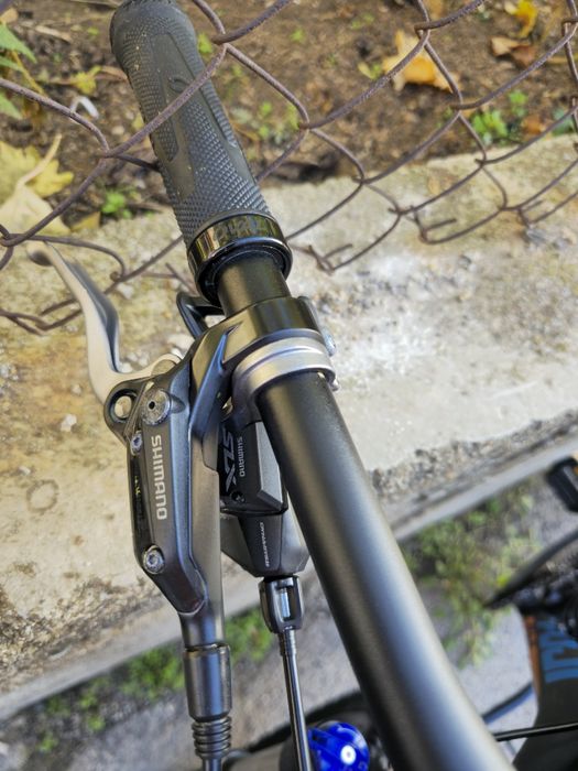 29 цола 2x11 XT Въздушна вилка Rockshox,  куха ос Перфектен Fuji Neva