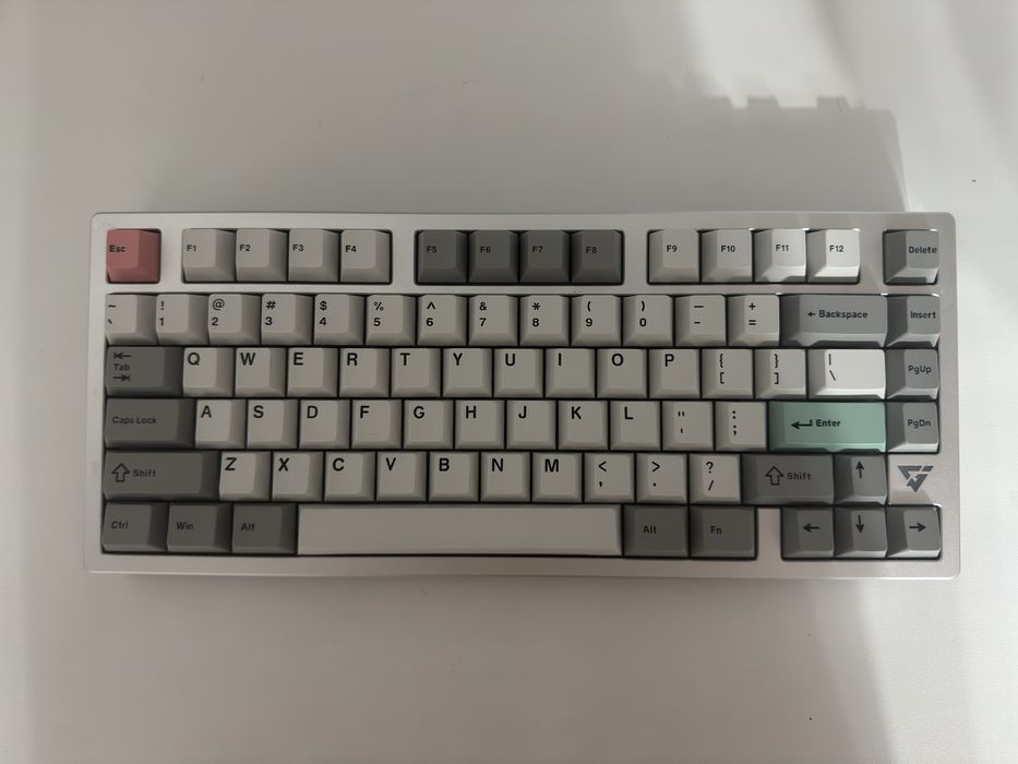 Продам клавиатуру ATK V75K